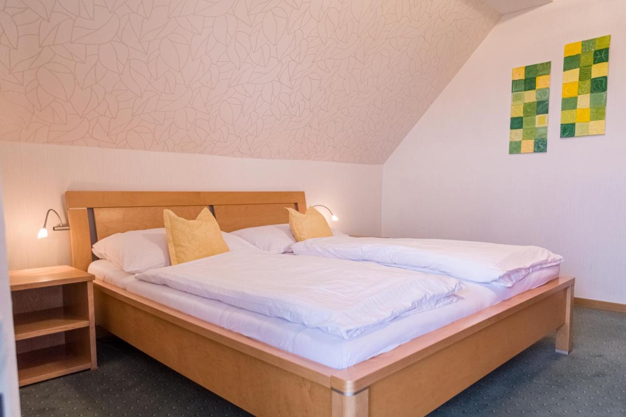 Haus Kranixfeld-Fischl Otel Mörbisch am See Dış mekan fotoğraf